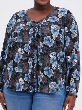 Torrid Georgette Blouse size 2